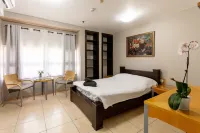 Little Prince Hostel-5 Min Walk to the Beach