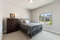 A Vacation Vista Home - balcony