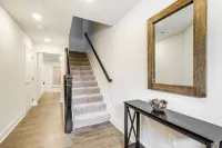 Fenced Yard: Spacious Southern Maryland Townhome! - WiFi