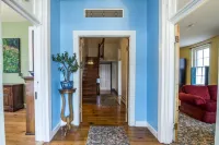 Allegheny Trail House Hotels in Frostburg
