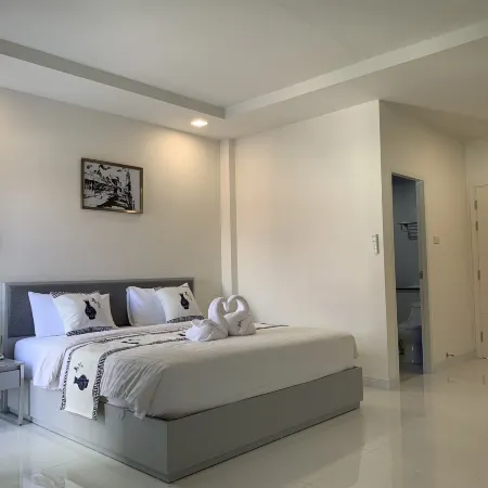 Icare Residence & Hotel Отели рядом с достопримечательностью «Старый город»