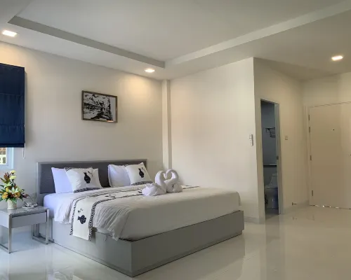 Icare Residence & Hotel Hotels near Bang Khae