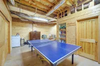 8 Mi to Appalachian Ski! Mtn-View Gem on 22 Acres - Wifi