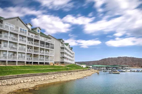 Private Boat Slip: Lake-View Osage Beach Getaway! - Wifi