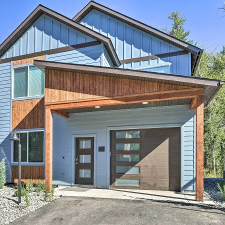 Bozeman Stand-Alone Home w/ River Access!