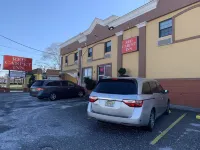 Red Carpet Inn Elmwood - Parking