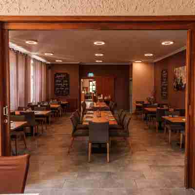 Eifelhotel Im Fronhof Dining/Meeting Rooms