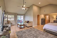 Lakefront Gem w/ Docks on Central Ave - Country Houses
