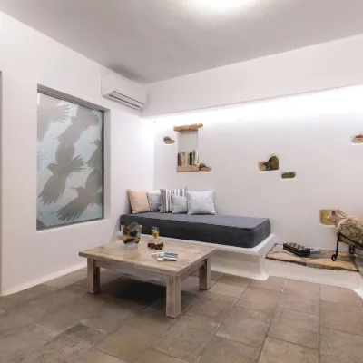 Arco Naxos Luxury Apartments Hotels near Agios Georgios Beach