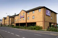 Premier Inn London Romford Town Centre Hotels in Hornchurch