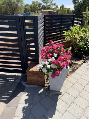 West Swan B&B Hotels near William Henry Oval