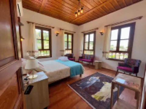 Çirkince 康納克 Şirince