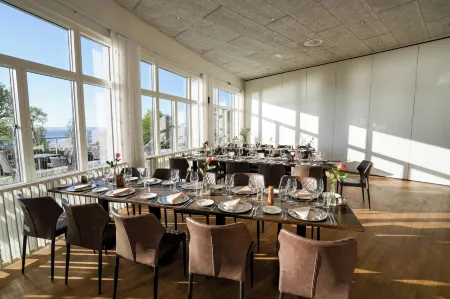 Hotel Limfjorden Отели в г. Erslev