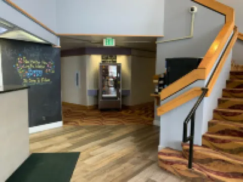 Red Lion Inn & Suites Post Falls