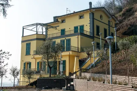Hotel Ca' di Gali Отели в г. Сан-Бенедетто-Валь-ди-Самбро