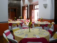 Howard Johnson by Wyndham Morelia Calle Real - Business