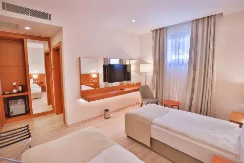 Caddemm Inn Hotel Hotels in Famagusta