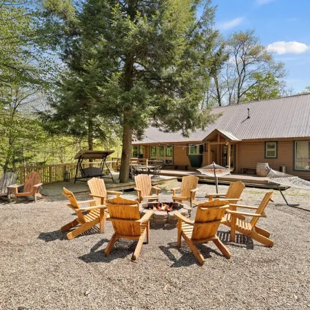 Spacious log cabin in Warrensburg w/ Hot Tub: 15 Mi to Lake George