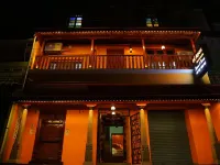 เล เอเพ็กซ์ ธาราวาดู โรงแรมในปอนดิเชอร์รี