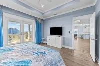 Ocean View, Modern, Elegant Oasis With Private Pool In Gated, Coastal Community!