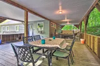 Ludlow Home w/ Hot Tub, Near Okemo Resort! - parking