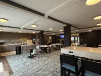 Hotel Dawson Creek, SureStay Collection by Best Western Hotel di Dawson Creek