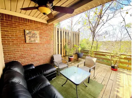 Near Oak Mtn Garden Home