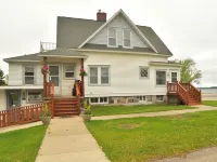 Bear Lake Garden House - 3 Bedroom house with Wi-Fi and Large Deck Hotels in Bear Lake