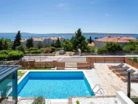 Perla Hotels in Selce