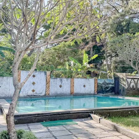 Hotel/Villa Anugerah