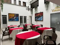Hotel Catalina Plaza - breakfast