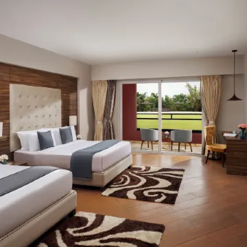 Saya Grand Club & Spa Resort by Treat