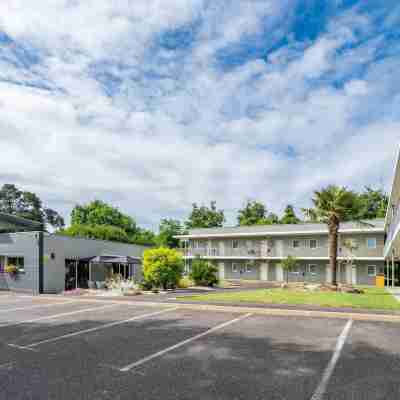 Sure Hotel by Best Western Mont-De-Marsan Hotel Exterior