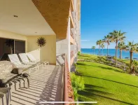 OceanFront, Deluxe 3 Bedroom All King, 3 Bathroom, bonus Bunk Beds, 2nd Floor! - Bintang 3