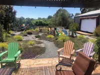 Beautiful Gated Winemaker’s Estate 1 mi to Historic Sonoma Town Square Maxwell Farms Regional Park附近的飯店