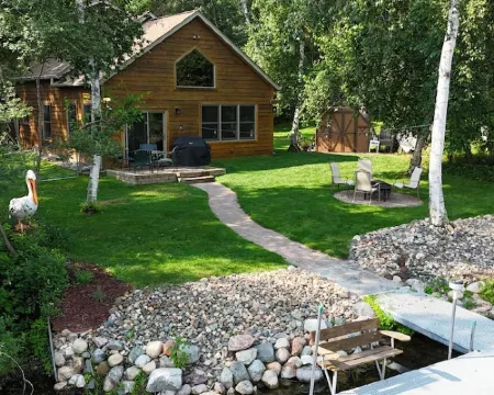Spacious Summer Escape: Private Backyard, Dock & Fire Pit, Channel Waterfront Hotels in Breezy Point