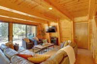 Westwood Lakefront Cabin w/ Hot Tub & Boat Dock! - Wifi