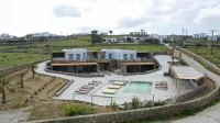 Myconian Crown Suites by Mr and MRS White - vue sur la montagne