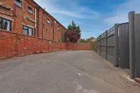 Compton House Snug