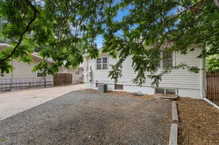 Charming Bungalow Next to Csu - Free Cruiser Bikes