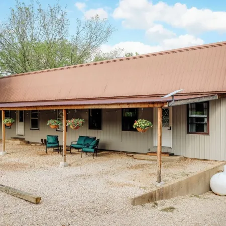 On Main Street 1 mile from Jacks Fork River! Central Eminence location!