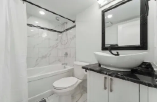 Modern 3 Bedroom Suite