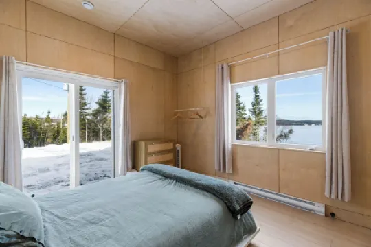 Oceanview Scandinavian Retreat