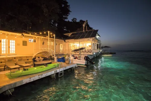 LillyBelleMar,San San Port Antonio,with pristine views and world class amenities Hotel a Fairy Hill