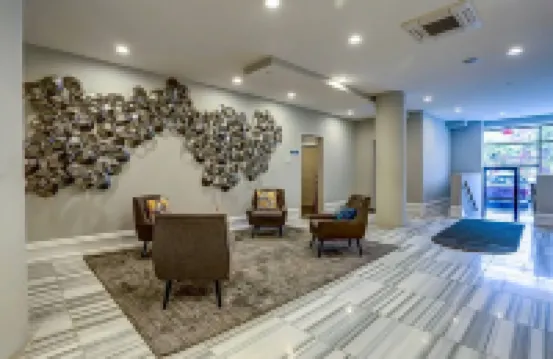 Stunning Rooftop Pool and Chic Amenities - Magnificent Urban Retreat