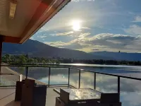 Richter Pass Beach Resort Hoteles en Osoyoos