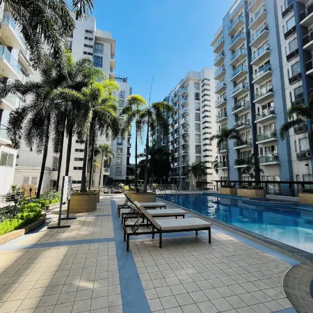 One Palm Tree Villas