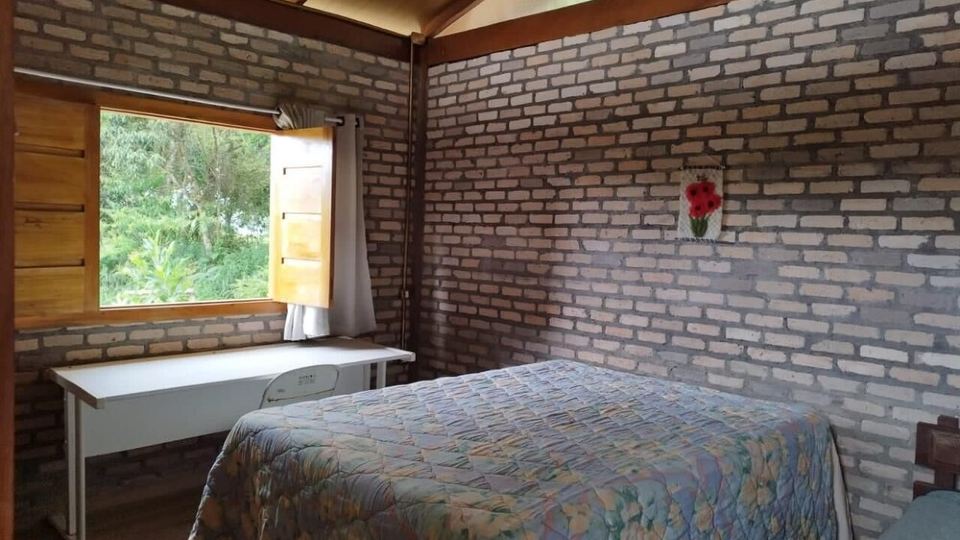 Sitio com Jaccuzi, Fogão a Lenha