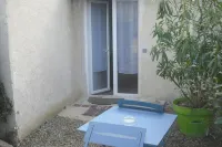 Le Poirier Hotels in Gordes