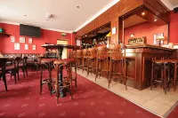 Casey's Hotel فنادق في Glengarriff